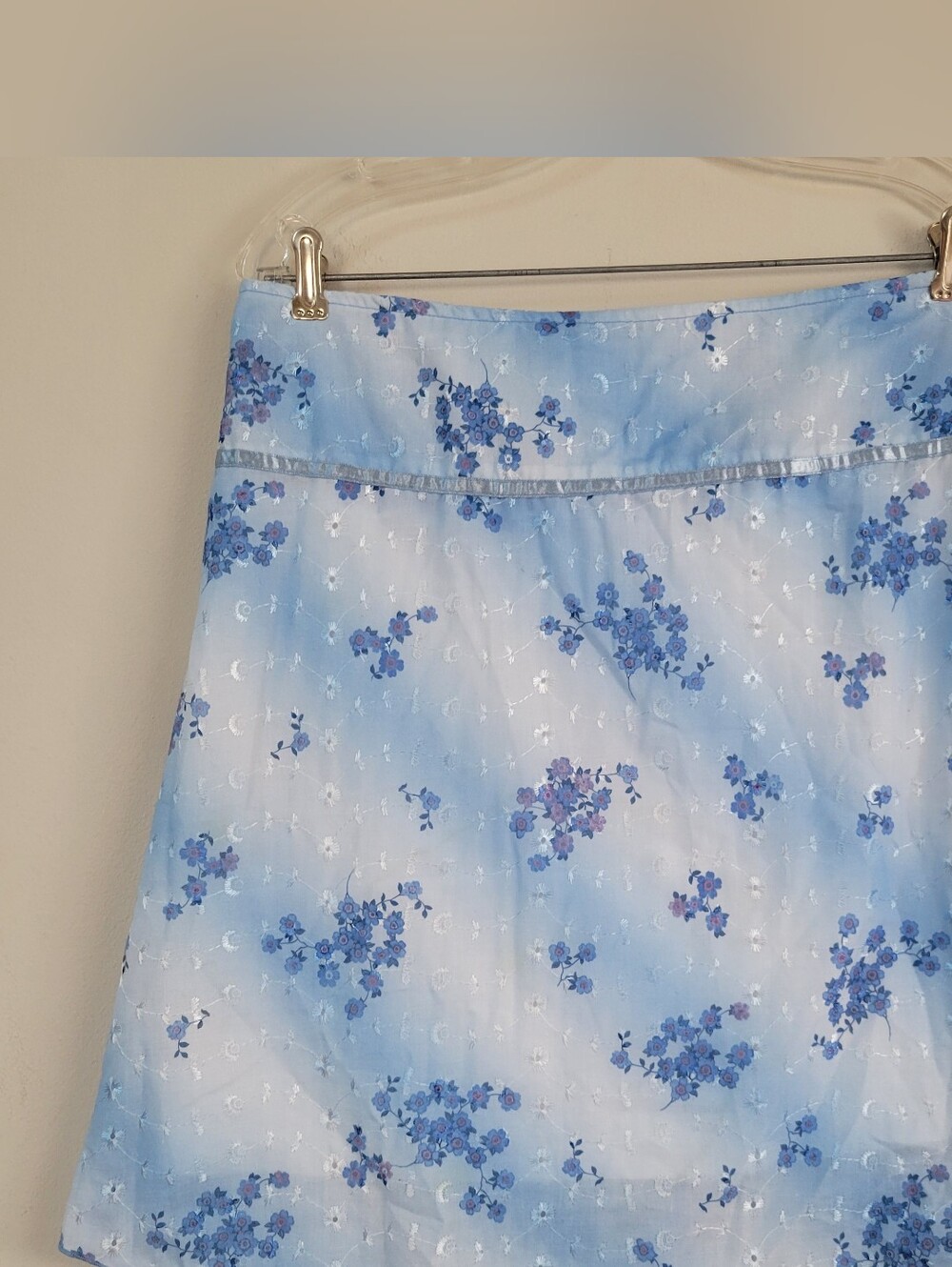 Exact Change Y2K Low Rise Embroidered Skirt Women's Size 9 Girly Feminine